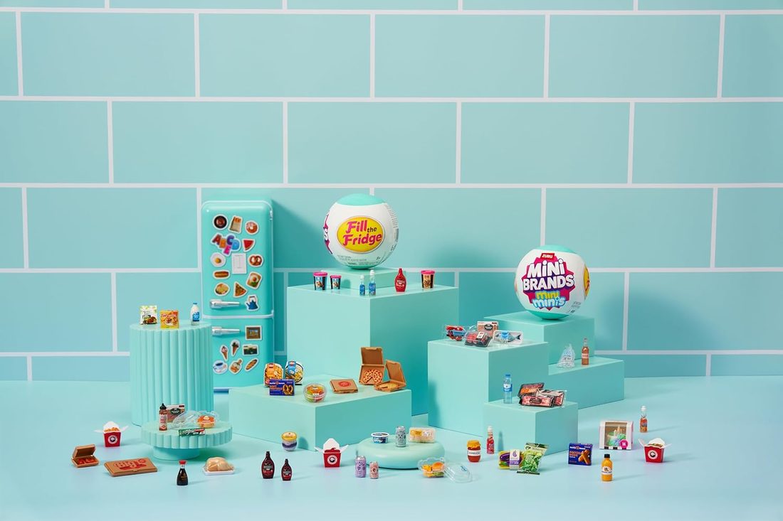 Fill the Fridge Playset with UV Light — view 3